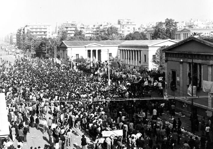 Αυτοί είναι οι 24 αναγνωρισμένοι νεκροί του Πολυτεχνείου