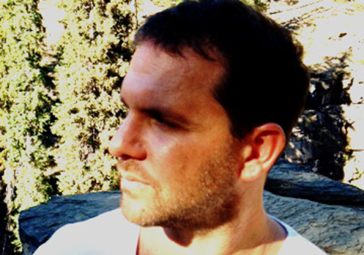 Έλληνας ποιητής μας κάνει περήφανους