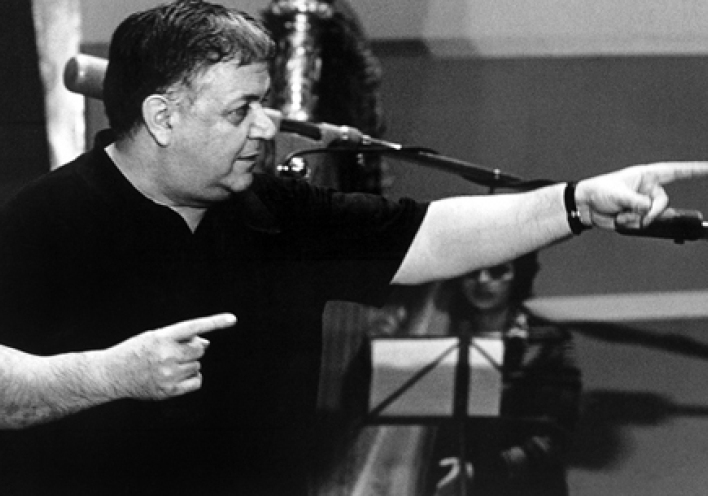 Αδημοσίευτος και άκρως προσωπικός Μάνος Χατζιδάκις