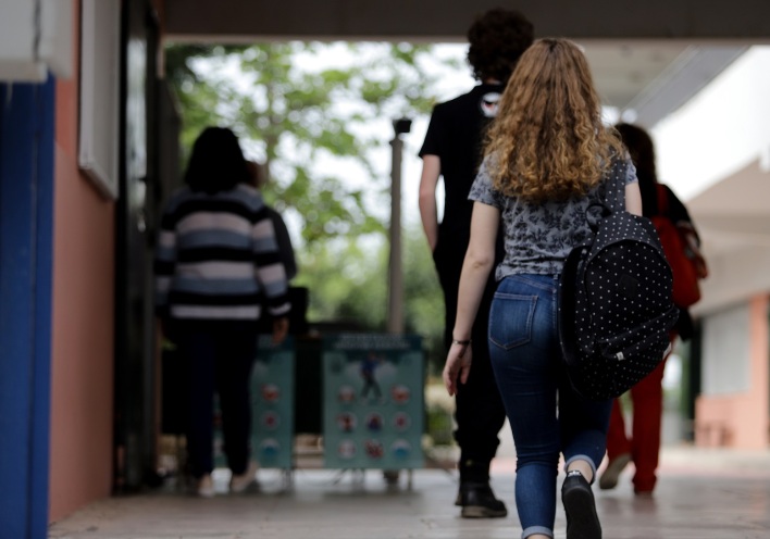 ΛΥΚΕΙΟ ΓΛΥΦΑΔΑ ΘΕΡΜΟΜΕΤΡΗΣΗ ΑΣΦΑΛΕΙΑ ΠΡΟΣΤΑΣΙΑ ΠΑΙΔΕΙΑ ΕΚΠΑΙΔΕΥΣΗ ΚΟΡΟΝΟΙΟΣ ΚΟΡΩΝΟΙΟΣ ΠΑΝΔΗΜΙΑ COVID19 1ο ΣΧΟΛΕΙΟ