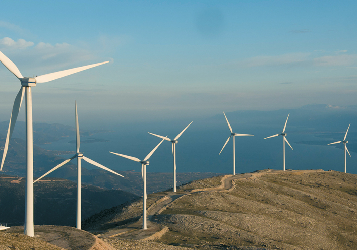 Η καθαρή ενέργεια στηρίζει την οικονομία