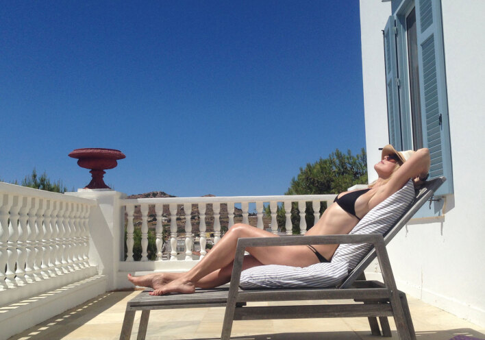 Η Σύρος της Κωνσταντίνας Μιχαήλ