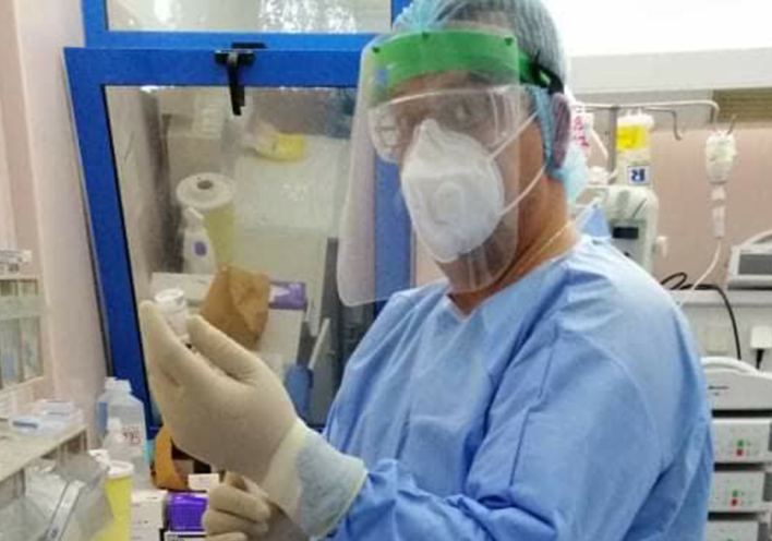 Νοσηλευτής σε Μονάδα Εντατικής Θεραπείας