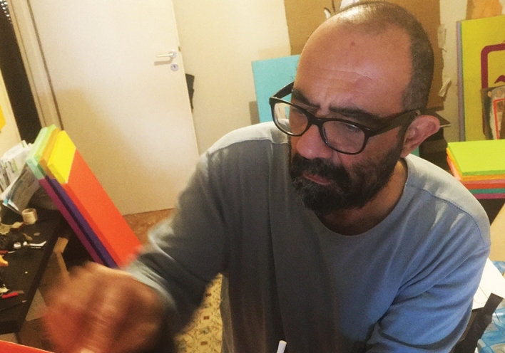 Ο δημοσιογράφος Νίκος Ζαχαριάδης