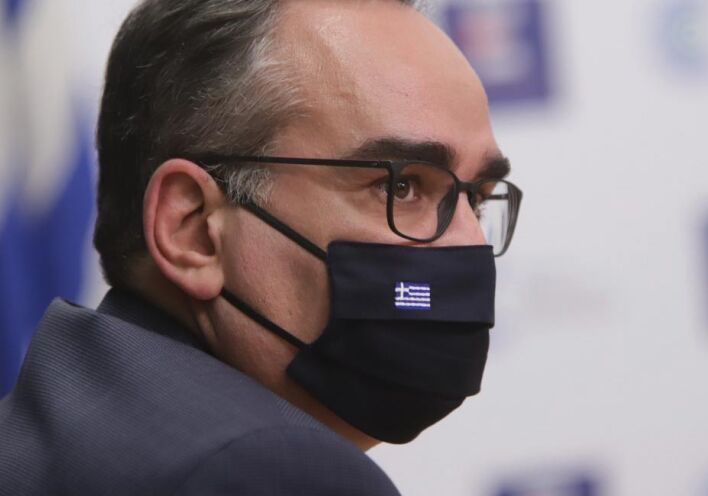 Ο αναπληρωτής Υπουργός Υγείας, Βασίλης Κοντοζαμάνης