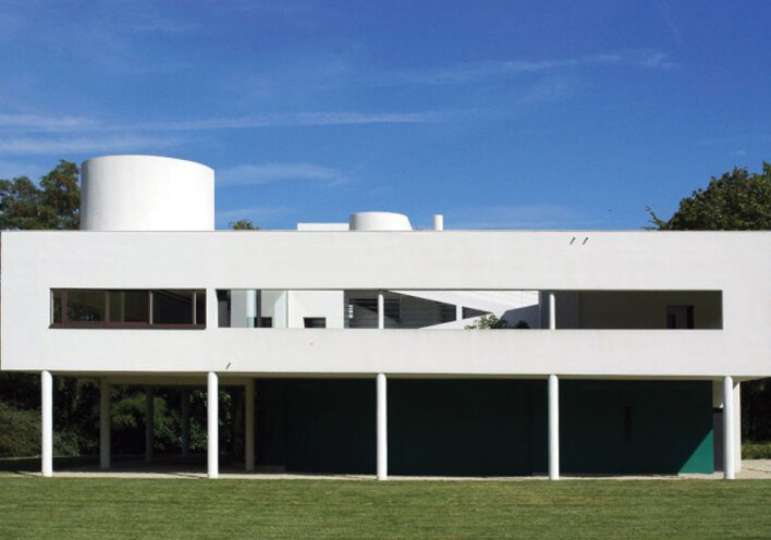 Λευκό κτίριο