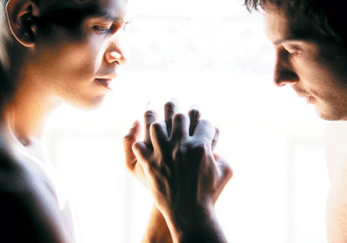 Homos, στην Ελλάδα όλοι