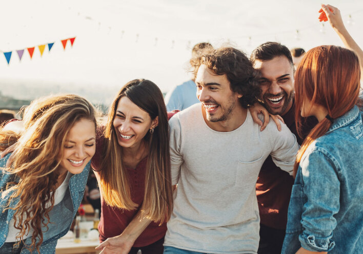 Άνθρωποι που γελούν