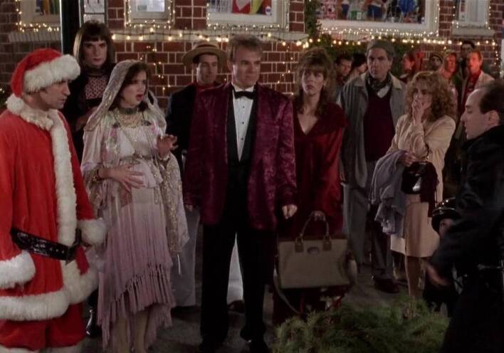 «Στα Πρόθυρα της Τρέλας (Mixed Nuts)» της Νόρα Έφρον