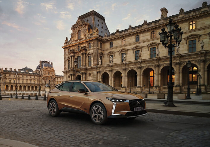 Nέο αυτοκίνητο DS 4