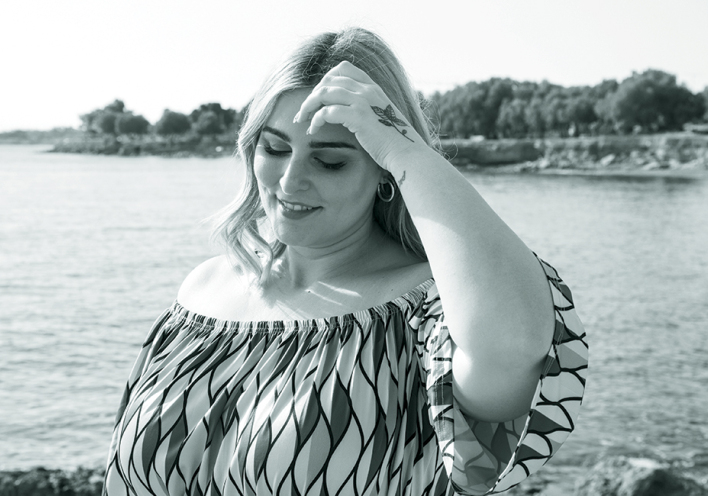 Εβελίνα Νικόλιζα