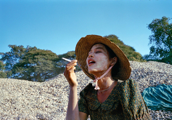 Μιανμάρ, Olga Stefatou 