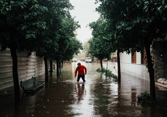 Κακοκαρία «Μπάλλος»: Οι πλημμύρες του Κολωνού από τον φωτογράφο Θοδωρή Ρήγο