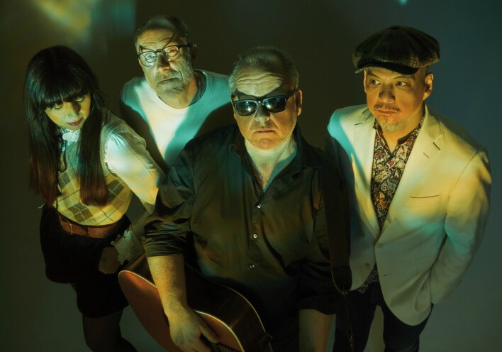pixies-leadpress2019.jpg