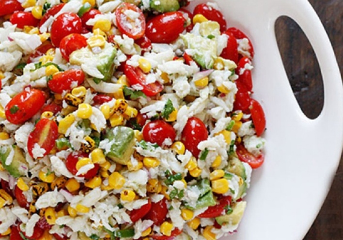 Δροσερή σαλάτα με καβουρόψιχα