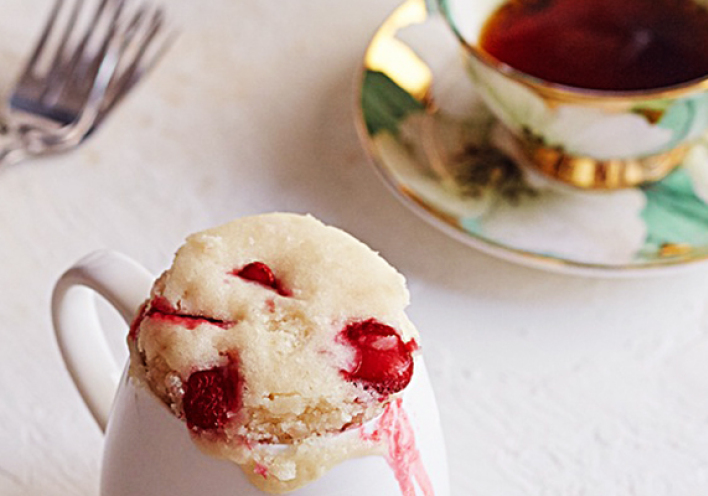 Φραουλένιο κέικ σε 2’!