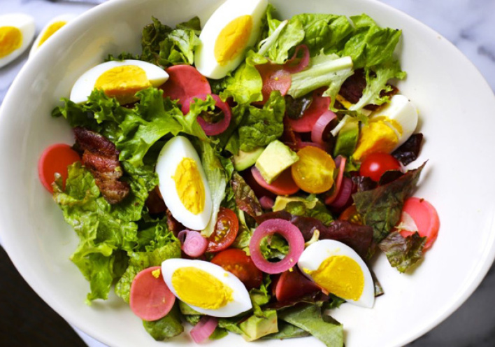 Σαλάτα με αυγά