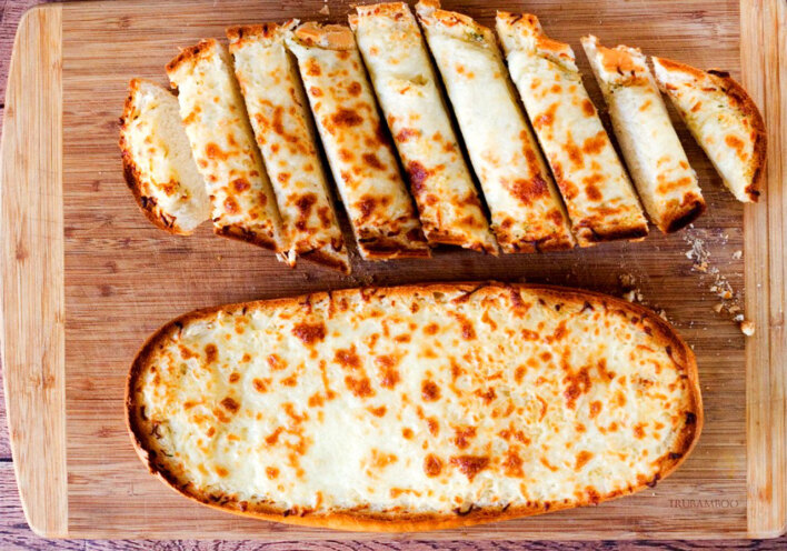 Το εύκολο σκορδόψωμο