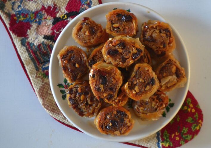 Μπακλαβαδάκια ρολό