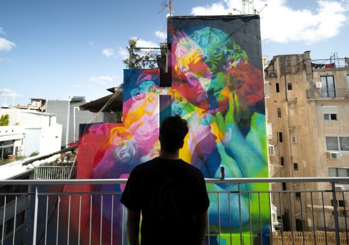 Eternal Luv, το νέο mural της Αθήνας