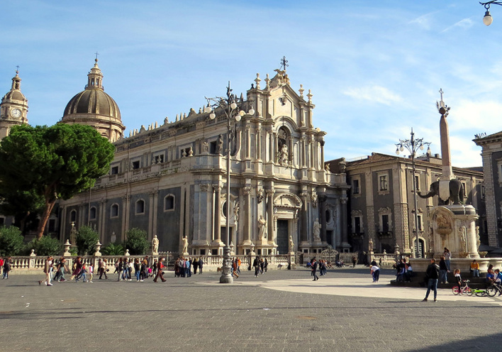 Κατάνια: Ταξίδι στη δεύτερη μεγαλύτερη πόλη στην Σικελία