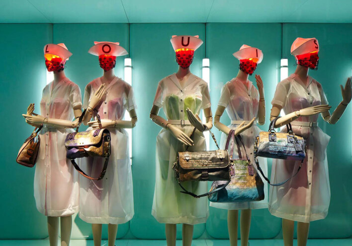 Η ιστορία των μανεκέν: Από αντικείμενο βιτρίνας, σύμβολο αξιών μιας κοινωνίας