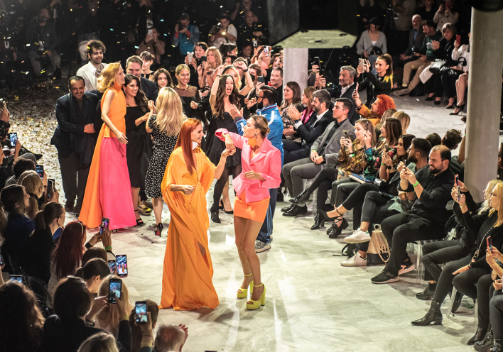 Vassilis Zoulias: Γιόρτασε τα γενέθλιά του μαζί με όλη του την «οικογένεια»