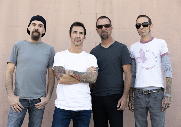 Συνέντευξη Godsmack: Ο ντράμερ Shannon Larkin μιλάει για το άλμπουμ «Lighting Up The Sky», την απόσυρση της μπάντας από τη δισκογραφία, το rock και τη ζωή του