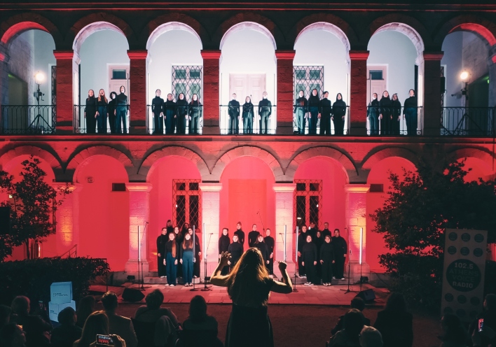 Kutiman και Chórεs LIVE: Όλα τα highlights από τις δυο συναυλίες του Athens Voice Radio 102.5