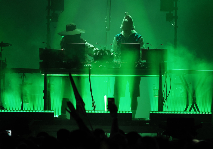 Release Athens x SNF Nostos 2023: Οι «διχαστικοί» Röyksopp και η αποκάλυψη τ@ Tash Sultana