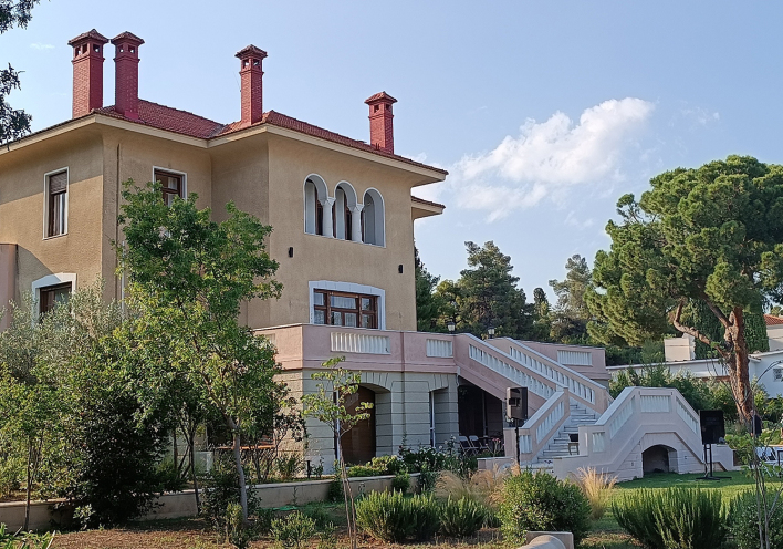 Οικία Μποδοσάκη: Ξενάγηση στο ιστορικό κτίριο