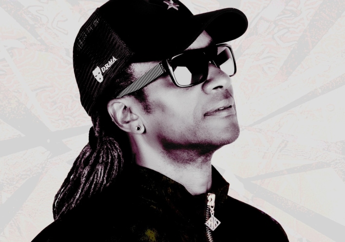 Infinite Drama Athens by Maxim: H The Blender Gallery παρουσιάζει την πρώτη ατομική έκθεση του frontman των The Prodigy στην Αθήνα, από τις 16 Σεπτεμβρίου έως τις 4 Νοεμβρίου