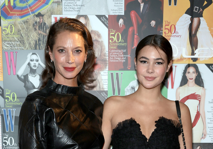 Η Κρίστι Τέρλινγκτον με την κόρη της,  Γκρέις Μπερνς © Dimitrios Kambouris/Getty Images for W Magazine