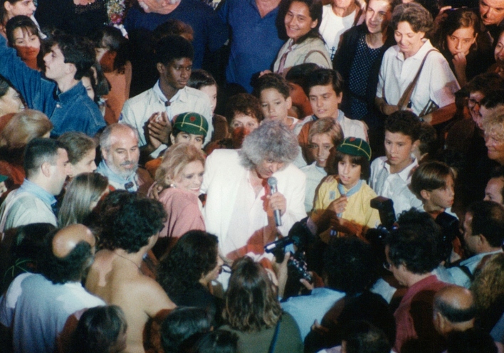 Λουκιανός Κηλαηδόνης: Οι ιστορικές συναυλίες του στον Λυκαβηττό μέσα από το προσωπικό του αρχείο - Το μουσικό αφιέρωμα «Σ’ ευχαριστώ Λουκιανέ», τη Δευτέρα 25 Σεπτεμβρίου, στο ανακαινισμένο Δημοτικό Θέατρο Λυκαβηττού