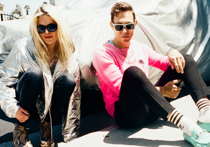 The Kills: Αποκλειστική συνέντευξη με την Alison Mosshart και τον Jamie Hince στην Athens Voice για το νέο τους άλμπουμ «God Games», τη μουσική και τη ζωή τους.