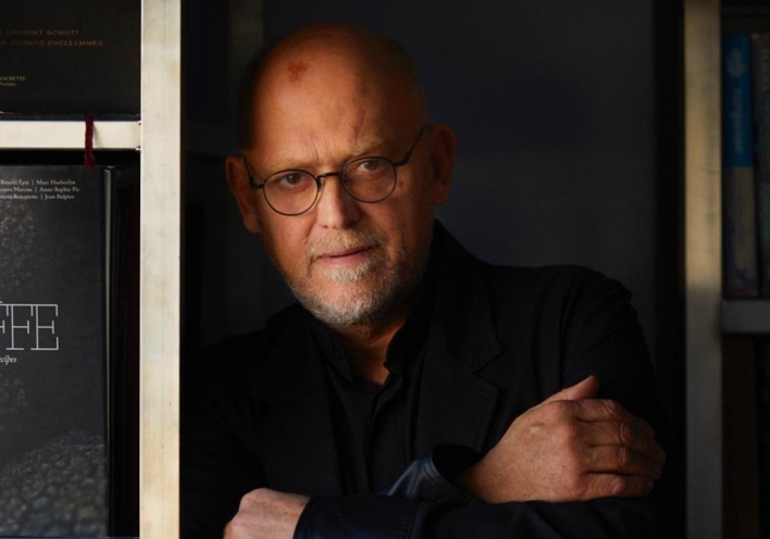 Στέλιος Παρλιάρος