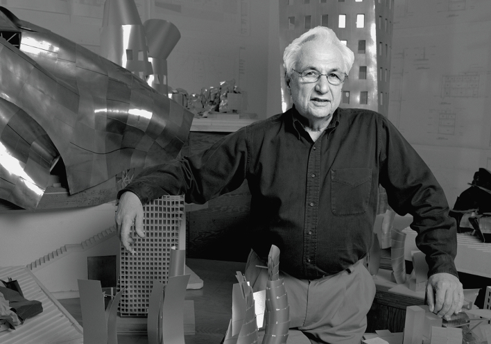 Frank Gehry: Η ζωή και το έργο του διάσημου Αμερικανο-Καναδού αρχιτέκτονα