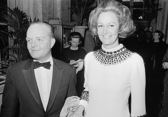 «Feud, Σεζόν 2»: Τρούμαν Καπότε εναντίον Κύκνων