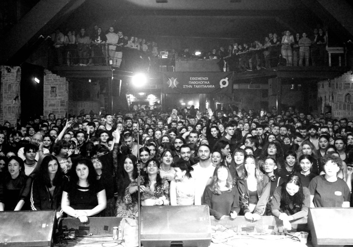 Jolly Roger, 10 χρόνια Κενό: Ανταπόκριση από τα sold out live