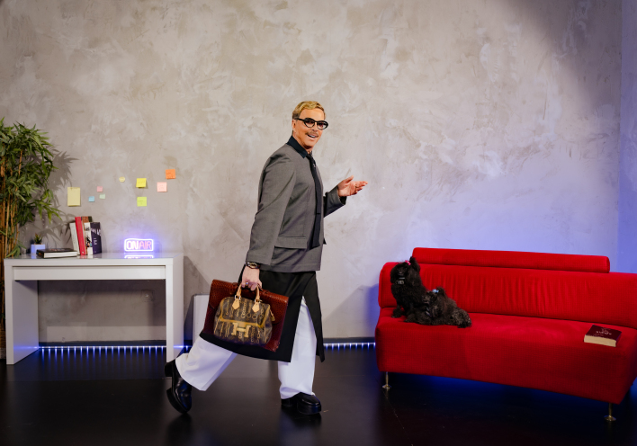 #AseMeTora: Ο Λάκης Γαβαλάς παρουσιάζει το πρώτο του fashion channel στο YouTube