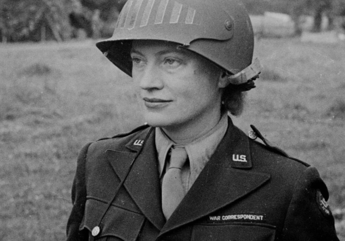 Η Λι Μίλερ ως πολεμική ανταποκρίτρια, στη Νορμανδία το 1944