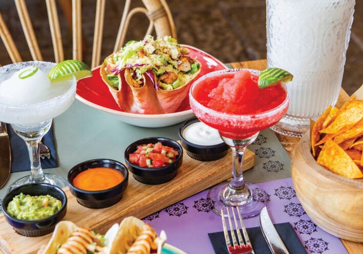 17 resto που μας ταξιδεύουν με τις γεύσεις τους σε όλο τον κόσμο