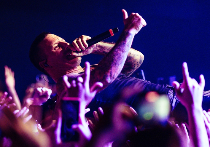 Parkway Drive: Ανταπόκριση από τη sold out συναυλία της αυστραλιανής metal μπάντας στην Αθήνα, στο Floyd, την Τρίτη 11 Ιουνίου 2024.