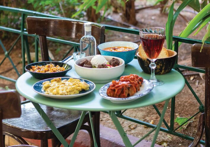 5 νόστιμα στέκια που αγαπά η Κυψέλη