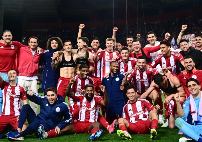 Ο Ολυμπιακός Πρωταθλητής: Στους 48 δρόμους