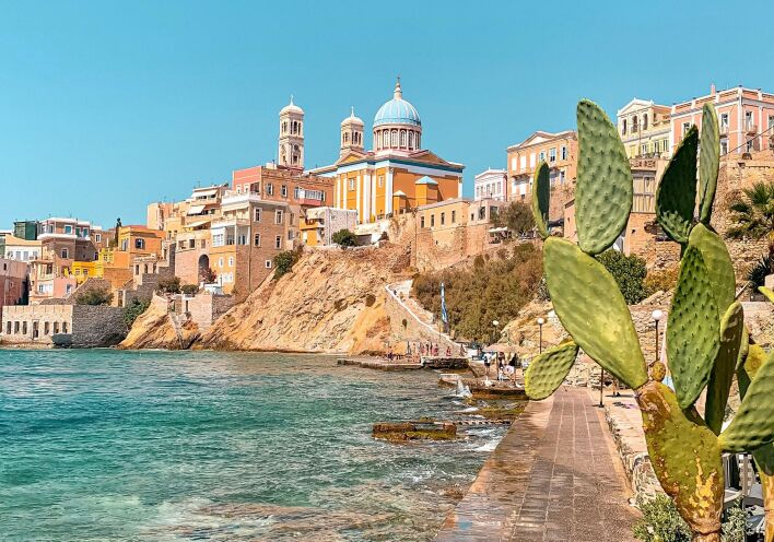 16 μικρά μυστικά για να ανακαλύψεις αυτό το καλοκαίρι στη Σύρο