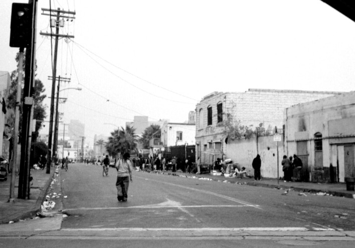 Λος Άντζελες: Η πόλη με τους περισσότερους αστέγους στις ΗΠΑ - Το φαινόμενο και γιατί η μελέτη του είναι χρήσιμη για όλες τις μεγαλουπόλεις.