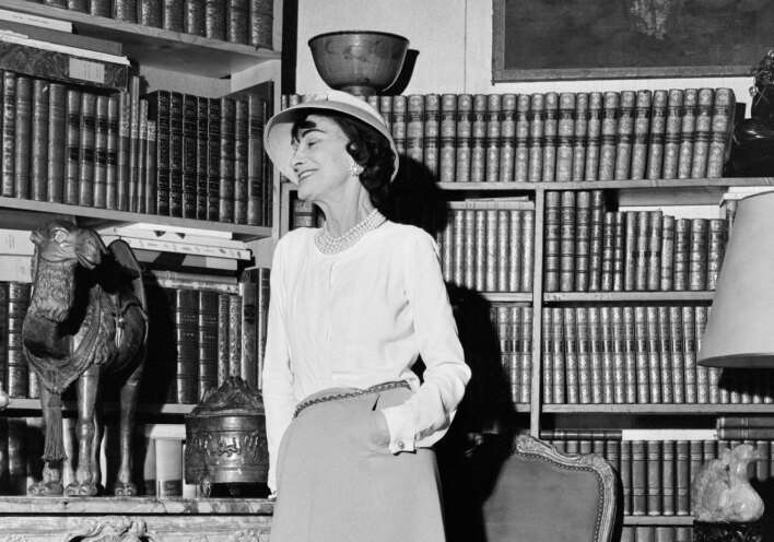 Κοκό Σανέλ, 1957