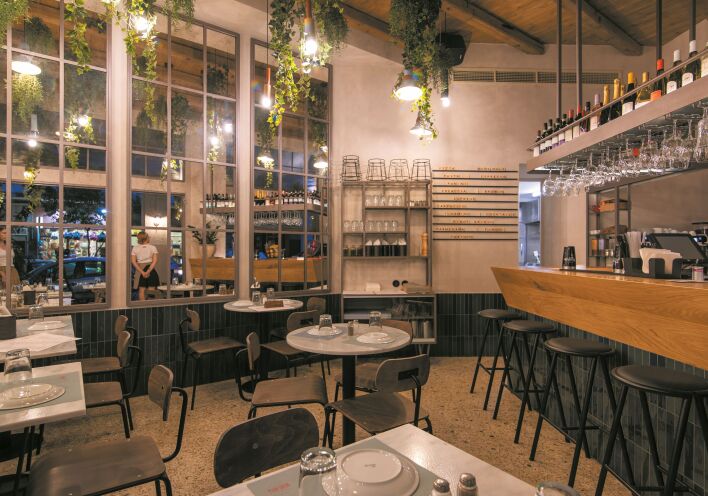 10 στάσεις για τις βόλτες σου στο Κουκάκι