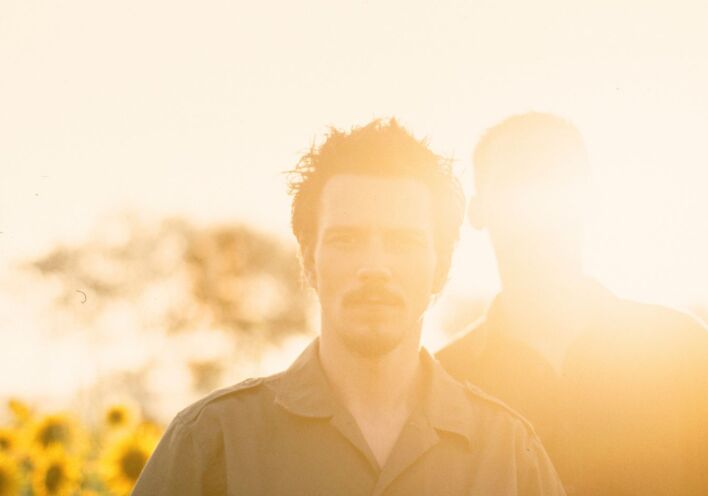 Οι Kruder & Dorfmeister επιστρέφουν με live band στην Αθήνα, στις 27 Νοεμβρίου, γιορτάζοντας 25 χρόνια «K&D Sessions» και μιλούν για τον ήχο, την πορεία και την εξέλιξή τους.